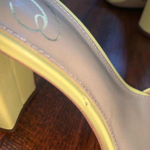 Sam Edelman YARO BLOCK HEEL SANDAL butter - Picture 6 of 6